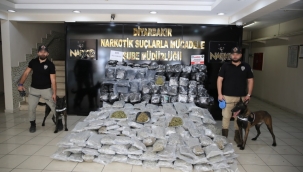 Diyarbakır'da 333,5 kg skunk ele geçirildi