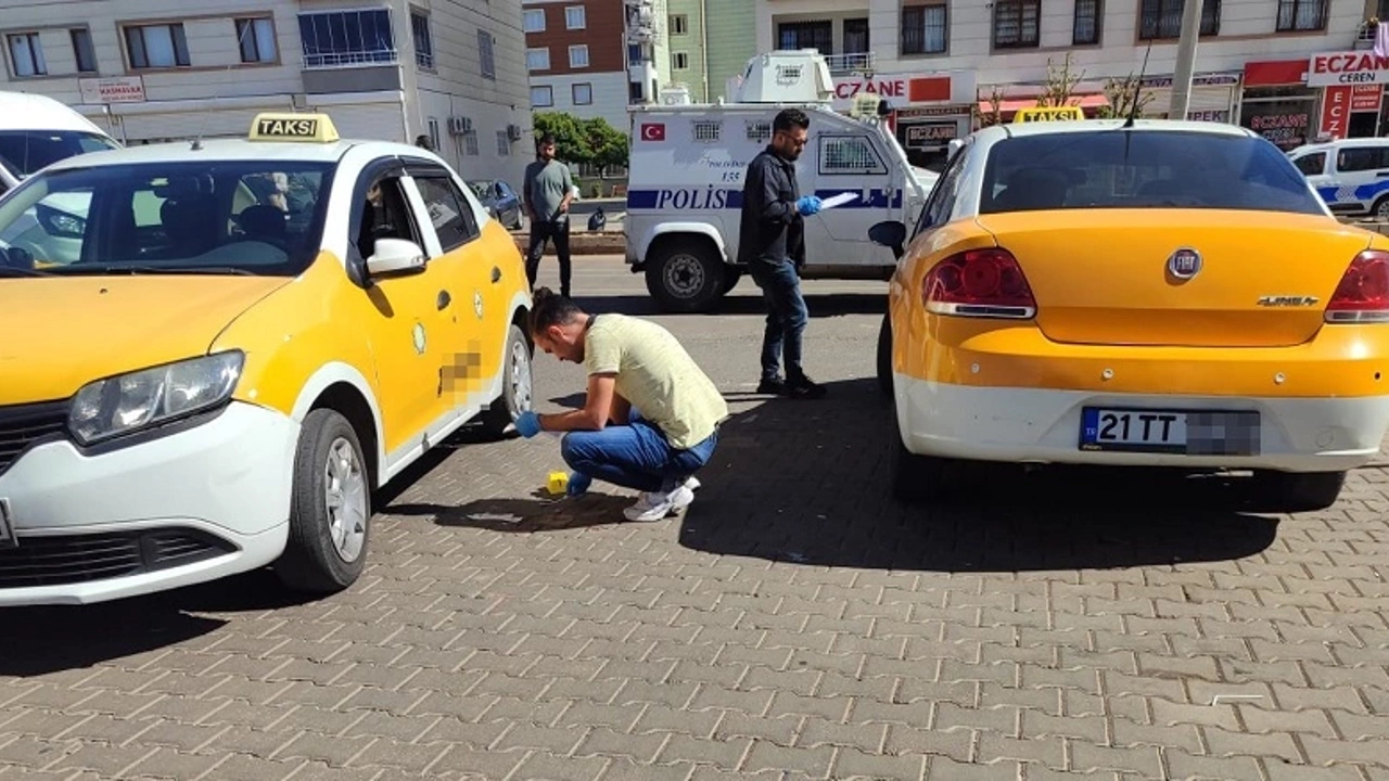 Diyarbakır'da taksiciler arasında kanlı kavga