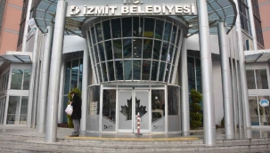 İzmit Belediyesi'ne haciz uygulandı