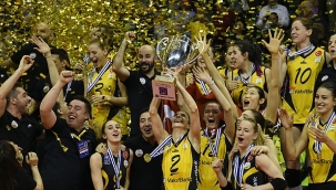 Şampiyonlar Kupası'nın yeni sahibi VakıfBank oldu