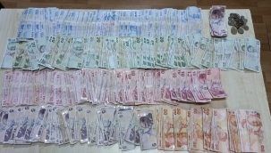 Konya'da dilencinin üzerinden 26 bin 212 lira çıktı