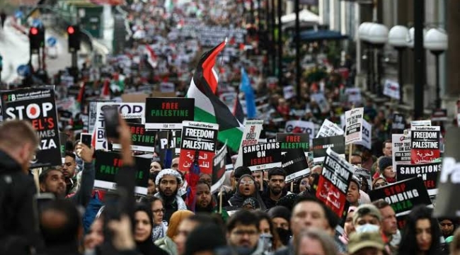 Londra'da Filistin'e destek gösterisi