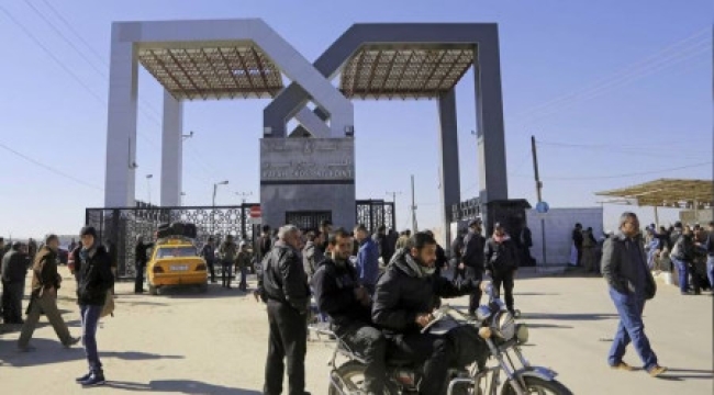 Mısır: "Gazze'ye yardımları İsrail engelliyor"