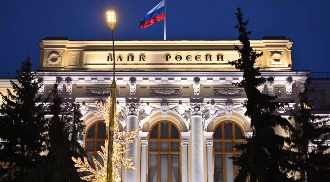 Rusya MB politika faizini %15'e çıkarttı