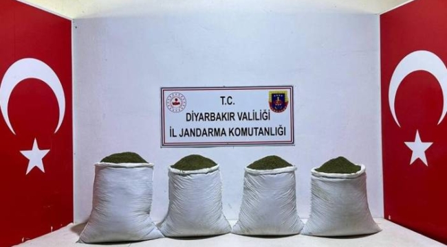 Diyarbakır'da 296 kilo esrar ele geçirildi