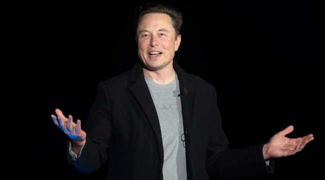 Elon Musk'ın hayatı beyaz perdeye taşınacak