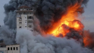 İsrail, Gazze'de BM'ye ait okulu vurdu: 50 ölü