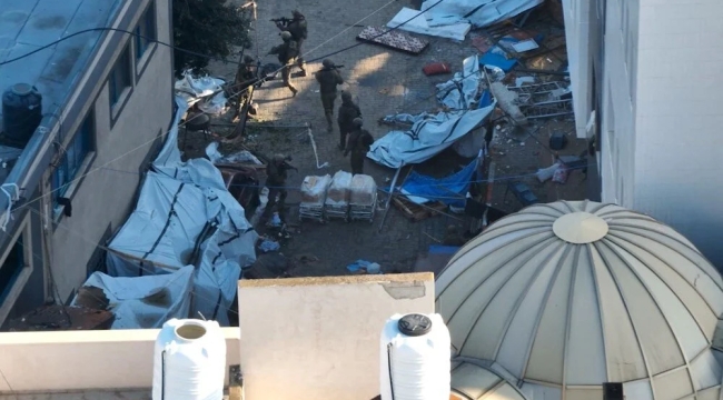 İsrail ordusu Şifa Hastanesi'ni zorla boşaltıyor