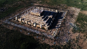 Kazakistan'da 3 bin 400 yıllık piramit bulundu