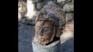 Meksika'da 1.000 yıllık Maya heykeli bulundu