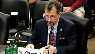 Pentagon UFO'ları araştırma sorumlusu istifa etti