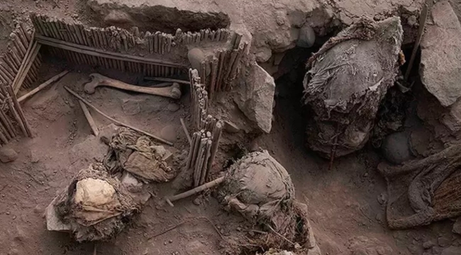 Peru'da 1000 yıllık mumya kalıntıları bulundu
