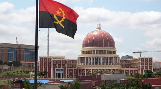 Angola, OPEC üyeliğinden ayrılıyor