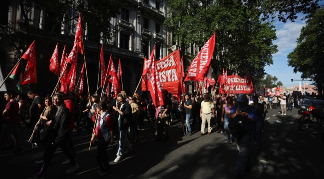 Arjantin'de Milei hükümetine karşı ilk protesto