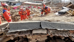 Çin'de 6,2'lik depremde can kaybı 131'e yükseldi