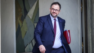 Fransa Sağlık Bakanı Aurélien Rousseau istifa etti