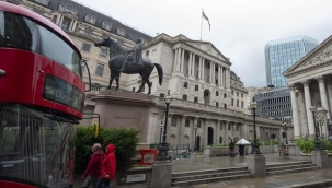 İngiltere MB, politika faizini %5,25'te sabit tuttu