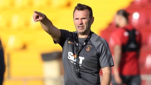 Buruk: "Türk futbolunda bek yetiştiremiyoruz"