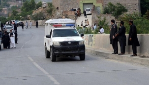 Pakistan'da intihar saldırısı: 23 asker öldü