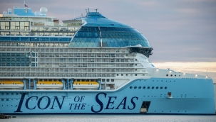 Dünyanın en büyük yolcu gemisi ilk seferine çıktı