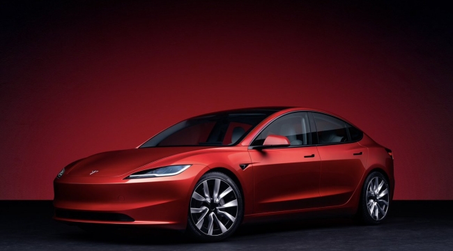 Avustralya'da Model 3'ün teslimatı durduruldu