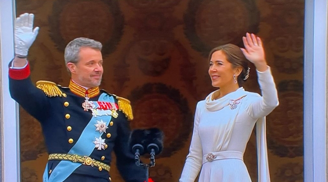 Danimarka'nın yeni kralı 10. Frederik oldu