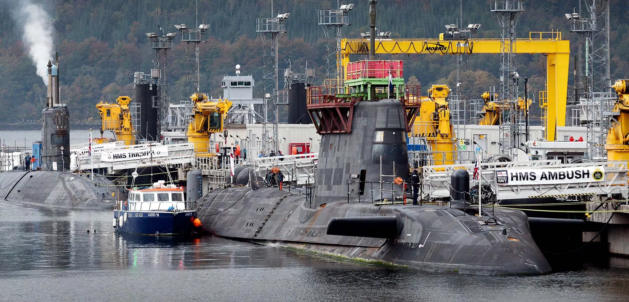 İngiliz Donanması'ndan Linkedin'e Tuğamiral ilanı