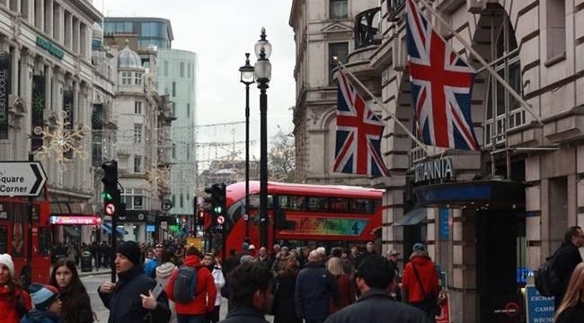 İngiltere'de perakende satış 2023'te %2,8 azaldı