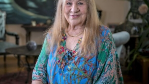 Tiyatro sanatçısı Ayla Algan hayatını kaybetti