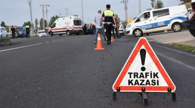 Türkiye'de 2023'te trafik kazaları 2.984 can aldı