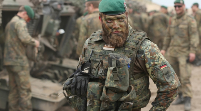 Almanya: ''5 yılda savaşa hazır hale gelmeliyiz''