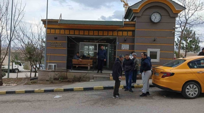 Ankara'da taksiciler birbirlerine girdi