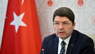 Bakan Tunç: "Depremle ilgili 54.436 dava açıldı"