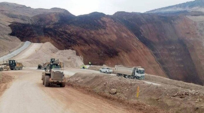 Erzincan'da madende heyelan: 9 işçi toprak altında
