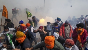 Hindistan'da çiftçi eylemlerinde kaos: 1 can kaybı
