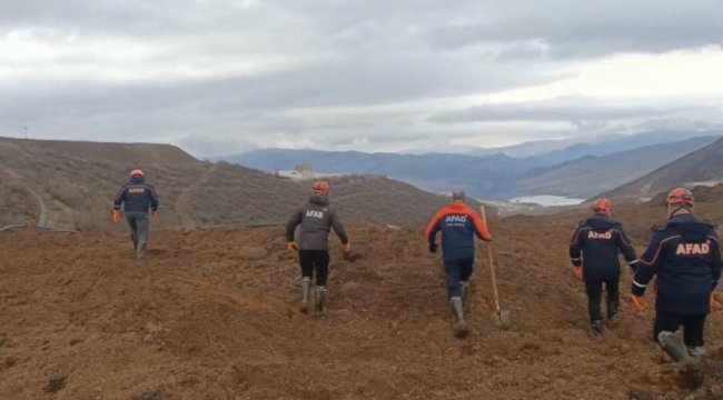 İliç'te heyelan riski: Arama çalışmaları durduruldu