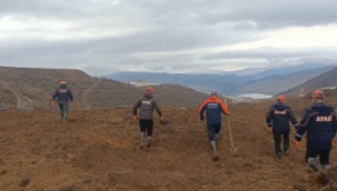 İliç'te heyelan riski: Arama çalışmaları durduruldu