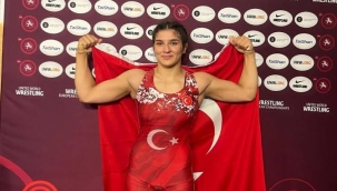 Milli güreşçi Nesrin Baş Avrupa şampiyonu oldu