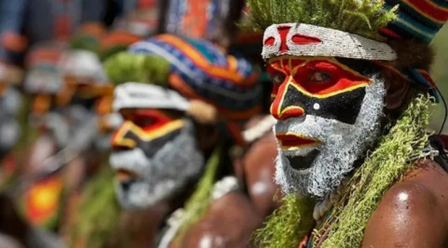 Papua Yeni Gine'de kabile çatışması: 53 ölü