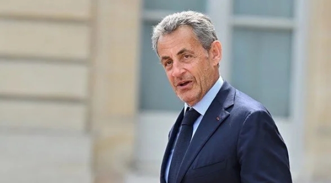Sarkozy, telekulak davasında 1 yıl hapis cezası aldı