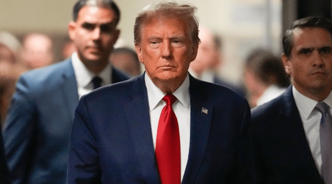 Trump'a dolandırıcılıktan 354,9 milyon $ ceza