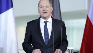 Alman Şansölye: "Nükleer silaha ihtiyacımız yok"