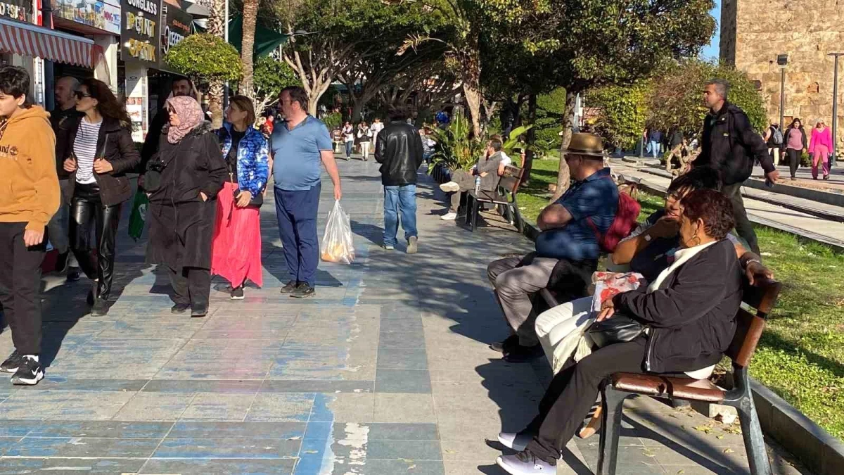 Antalya'da 4,7 büyüklüğünde deprem