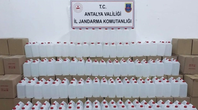 Antalya'da 7 ton kaçak etil alkol ele geçirildi