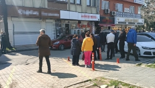 Bursa'da 3 kuyumcu 15 kişiyi dolandırdı