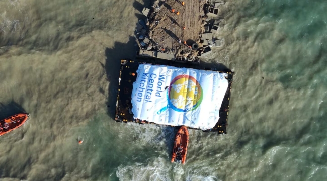 Deniz üzerinden ilk gıda yardımı Gazze'ye ulaştı