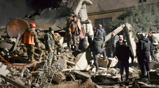 İsrail'den Halep'e hava saldırısı: 38 can kaybı