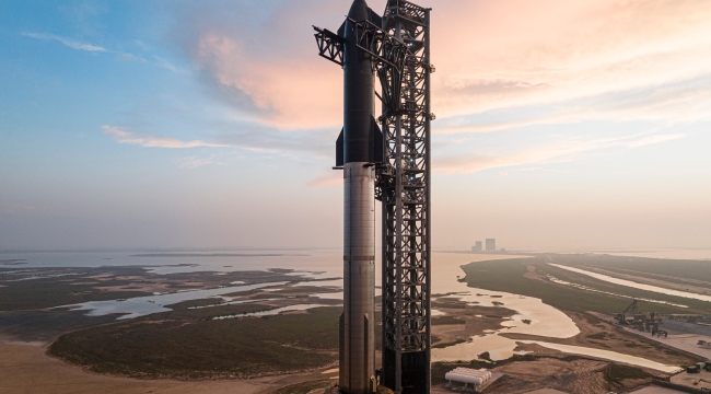 SpaceX, Starship'i yörüngeden Dünya'ya indirecek