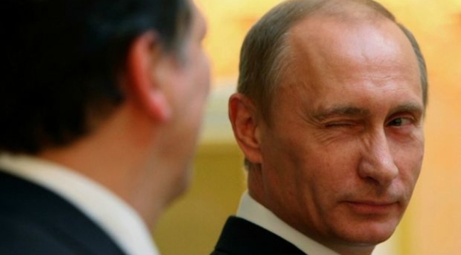 Rusya'da seçimi %87,8 oy alan Putin kazandı