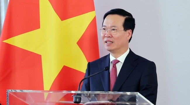 Vietnam Devlet Başkanı Thuong istifa etti